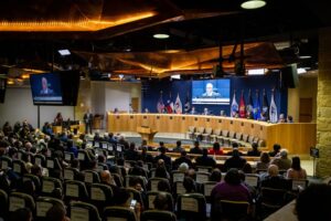 City Council Debates 10 PM Curfew for Minors After Spike in Juvenile Arrests
